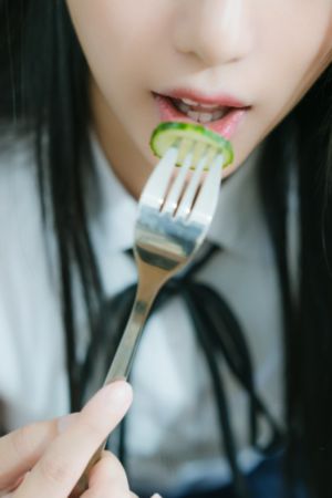 娇妻被黑人调教成公厕电影_1080P在线观看高清