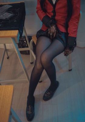 手伸进胸里揉_DVD手机在线观看