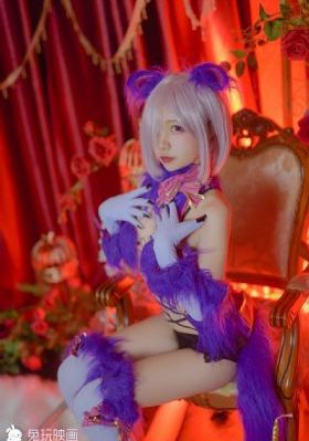 校花把腿张开让我添_HD高清完整版